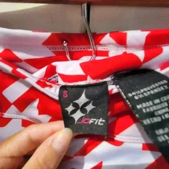 JoFit Skirt in Red & White Houndstooth Small Blue Short Underneath - Picture 5 of 9